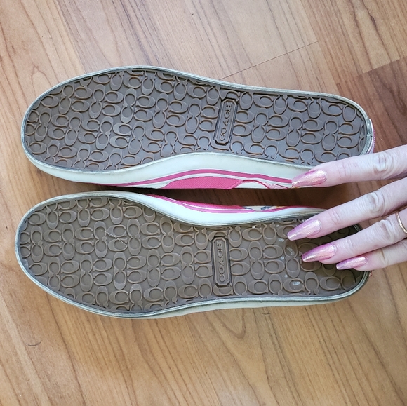 **SOLD**Authentic Coach Multi-Color Tennis Shoes - Picture 5 of 6